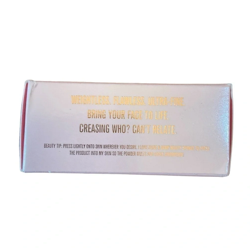 Jeffree Star Magic Star Luminous Setting Powder in Suede